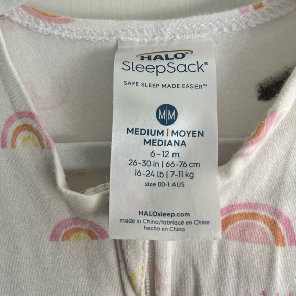 3 Halo sleep sacks. Size medium. 4 sacks sold as a group. - Picture 9 of 10